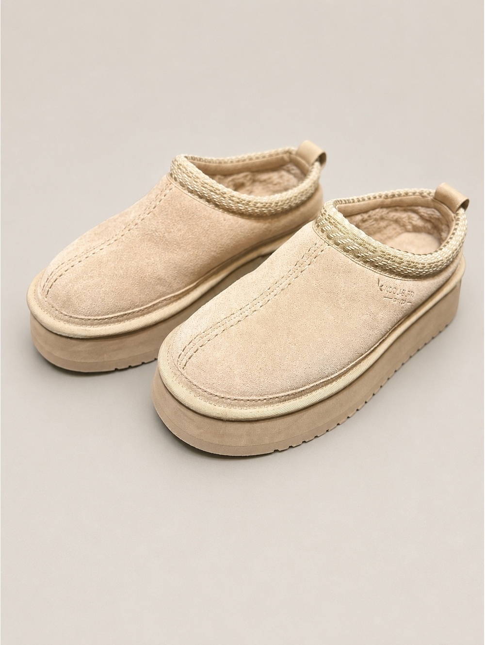 Koolaburra by UGG Suede Platform Slippers Beige Size 5 Faux Fur